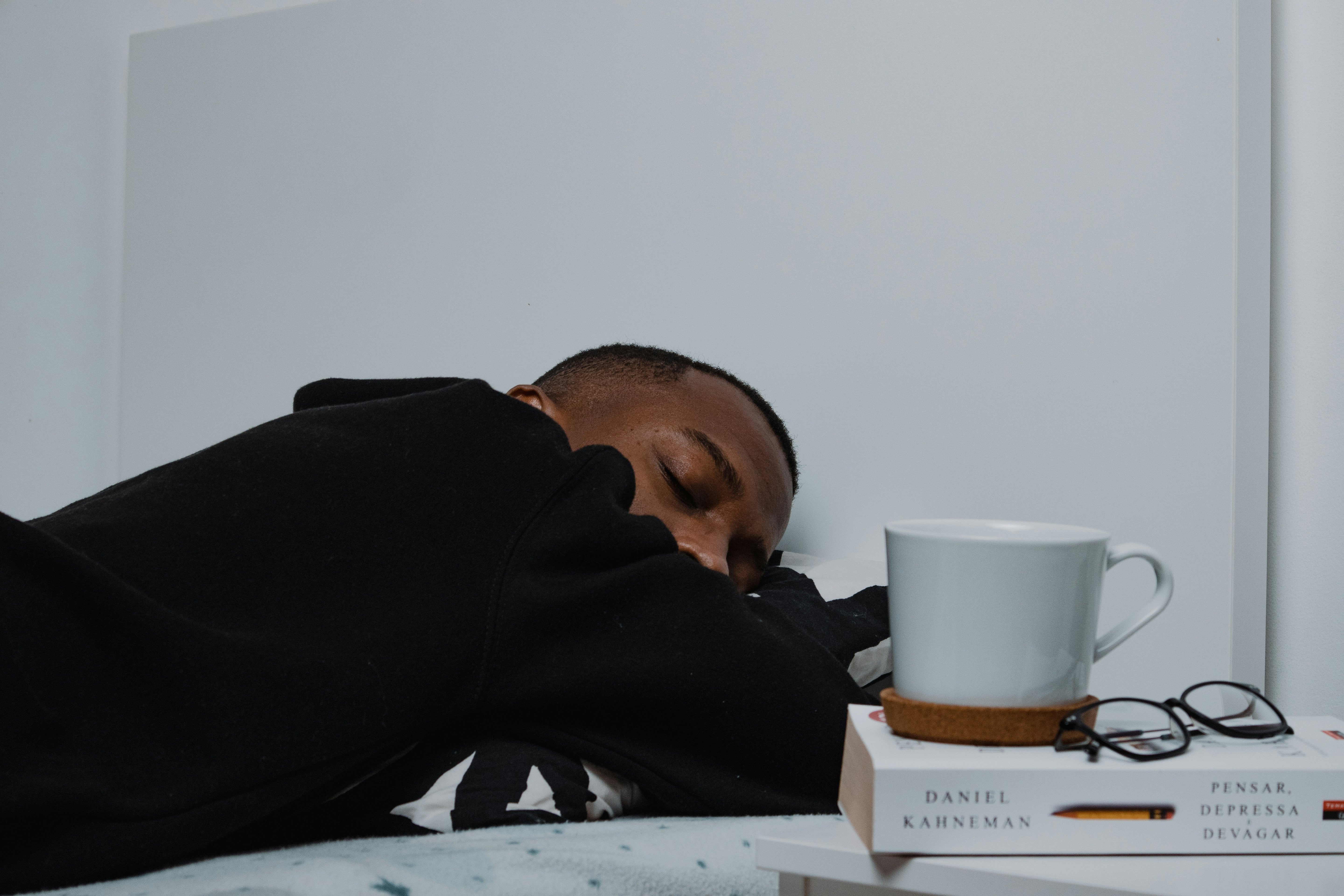 Quality sleep: why it's more important than coffee and vitamins